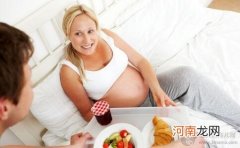 孕期嗜酸也别吃太多 合理吃酸最重要