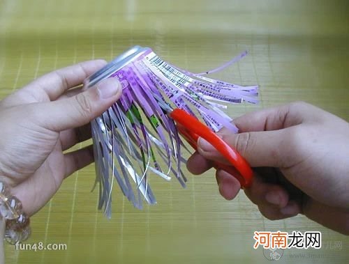 易拉罐手工制作椅子