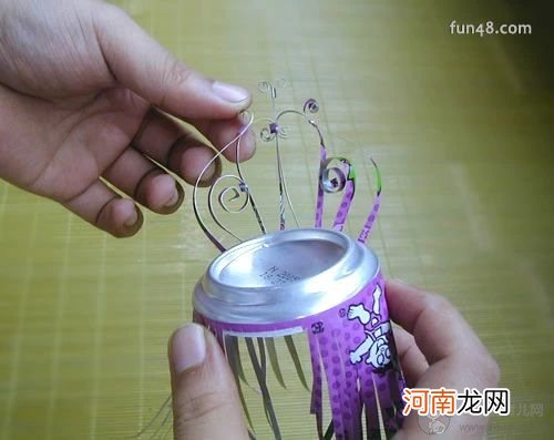 易拉罐手工制作椅子