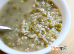 儿童春季粥类食谱：猪肝绿豆粥