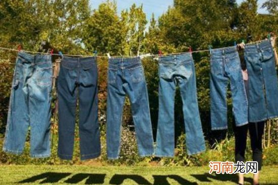 新买的牛仔裤怎么洗不掉色