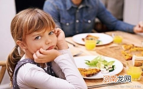 圣诞节亲子专题 孩子不爱吃饭怎么修理呢？