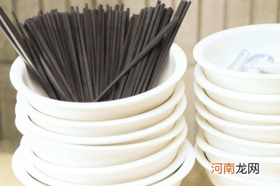 碗筷怎么洗比较干净