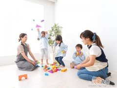 多做4种亲子游戏能训练宝宝五感
