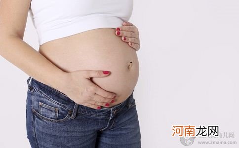 怀孕期间 准妈妈肚子长黑毛怎么回事