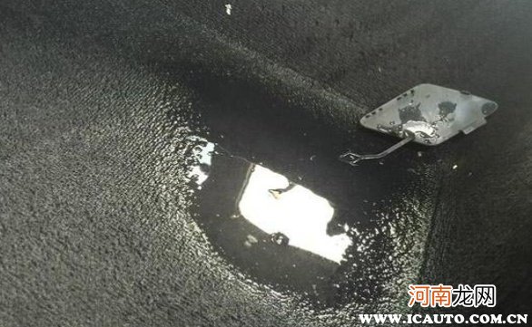 车漏水是什么原因？副驾驶下面漏水的处理
