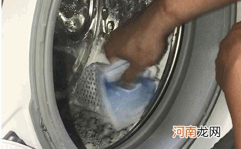 滚桶洗衣机怎么清洗 简单清洗步骤呵护您和家人
