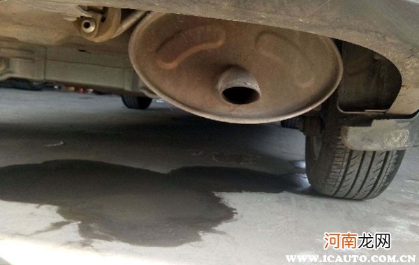汽车排气管出水为什么？汽车排气管滴水正常吗