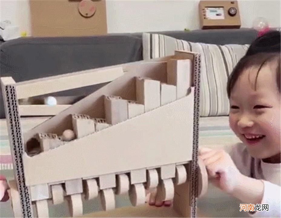 废纸箱做玩具能做哪些玩具模型呢？