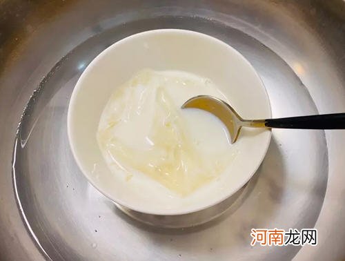 免烤箱的柠檬生乳酪蛋糕