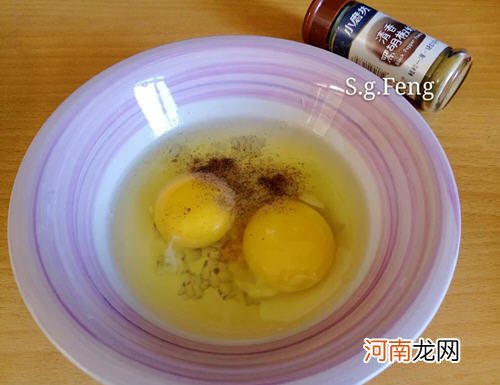 家庭虾仁豆腐蒸鸡蛋