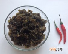 辣椒炒地皮菜