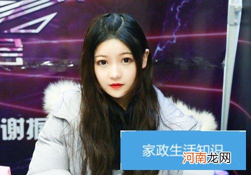 苹果头算什么！ 这才是2020年长发美少女最潮头上扎发头型