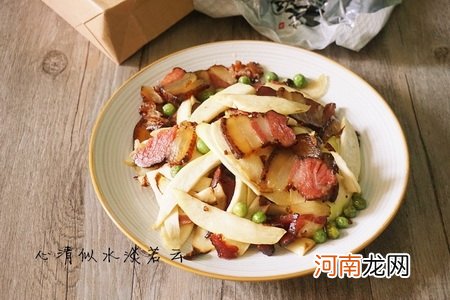 茭白炒腊肉的做法