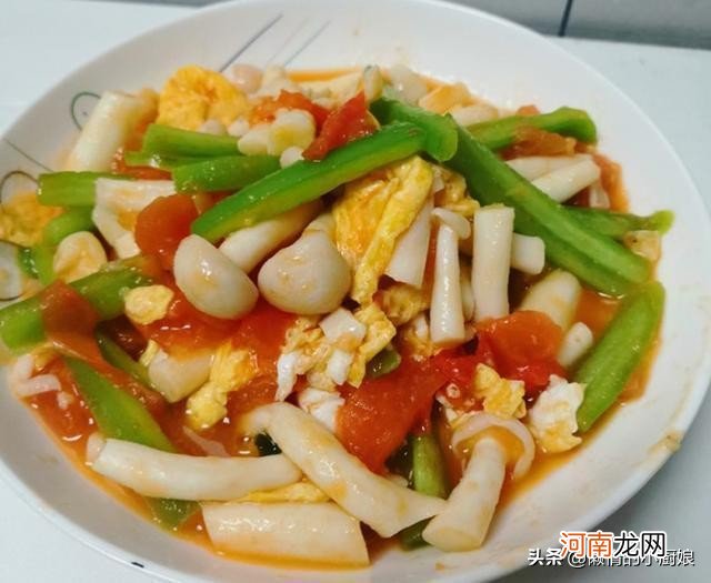 海鲜菇炒西红柿鸡蛋这么做 西红柿海鲜菇炒鸡蛋做法大全家常
