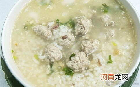 孕期补血食谱 黄花瘦肉粥