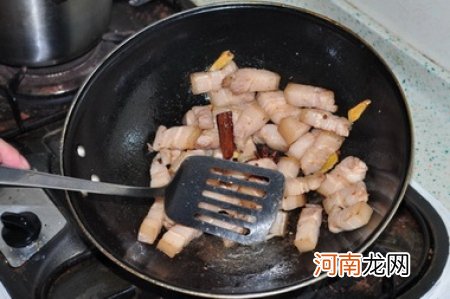 黑烧肉的做法