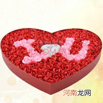 结婚纪念日送什么 结婚纪念日送什么比较好