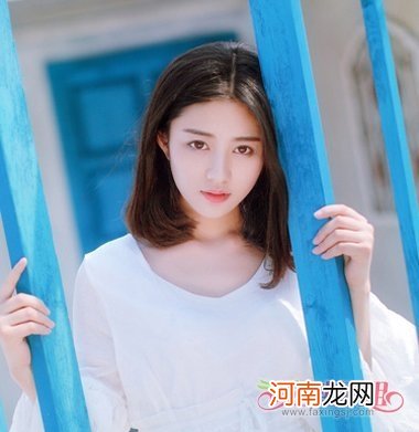 微卷lob发型如何烫? 2019女生微卷lob短发发型