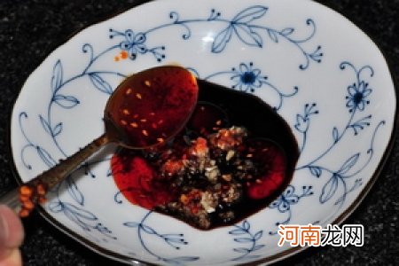 老成都钟水饺的做法