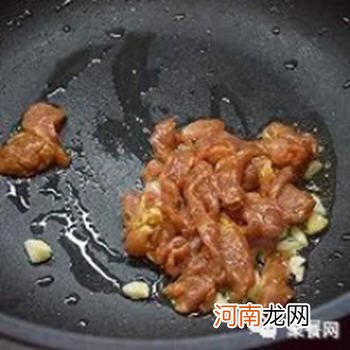 蒜苔炒肉家常简单做法