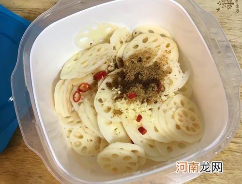 微波炉做香辣莲藕片