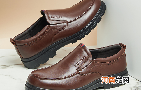 鞋上写的是牛皮革是真皮吗