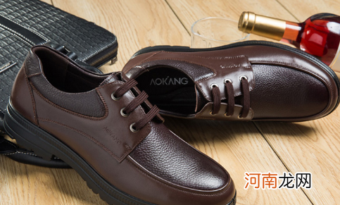 鞋上写的是牛皮革是真皮吗