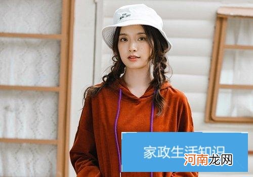 为什么你梳双麻花辫秒变村姑？ 长发女生编双大麻花这几个方面很重要