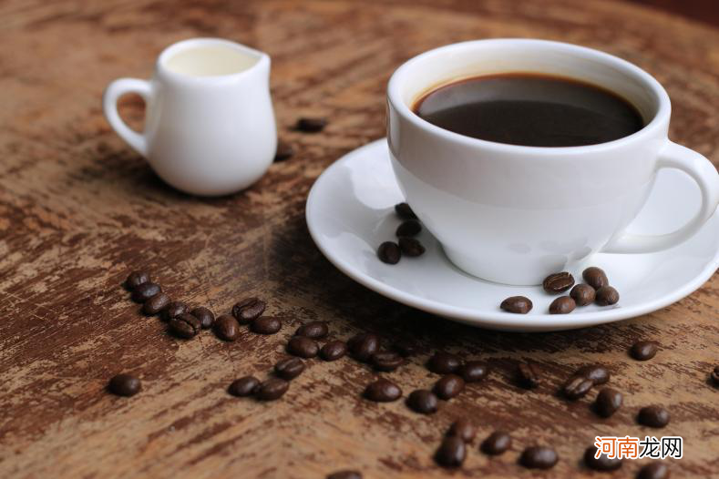 雀巢承认60%产品不健康，被质疑30多年的速溶咖啡，还能喝吗？
