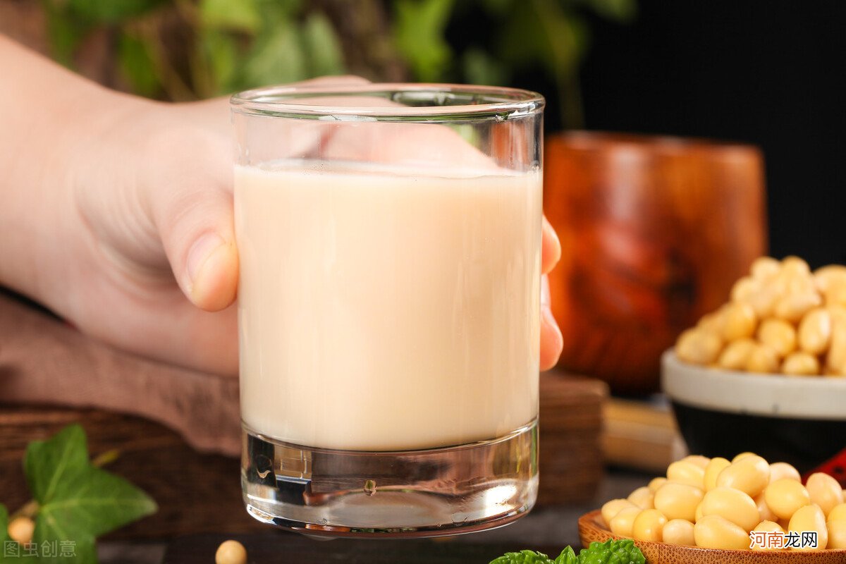 豆浆能和牛奶一起喝吗 牛奶和豆浆可以一起喝么