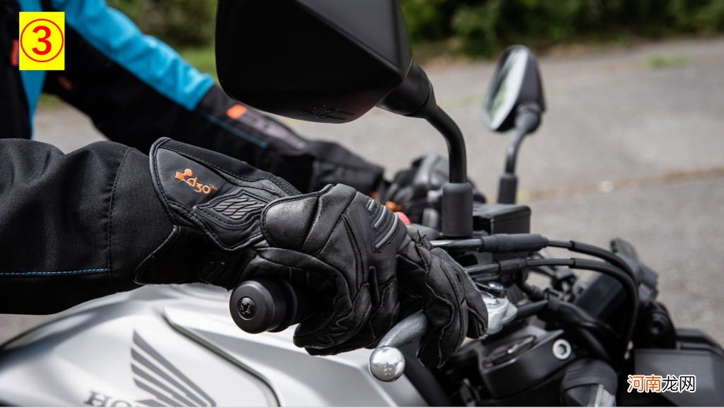 驾驶摩托车的正确刹车方法 摩托车如何正确刹车