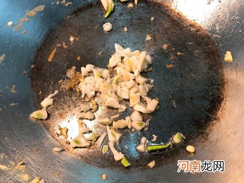 野菜肉丝鸡蛋炒面