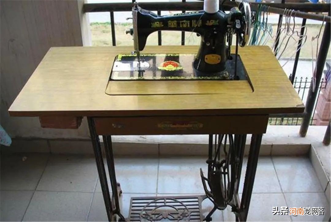 农村70年代流行的缝纫机 70年代的缝纫机都有什么牌