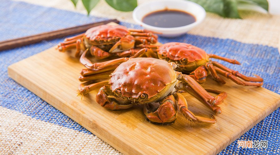 吃螃蟹不能吃什么，为你介绍10种不能混搭食用的食材！