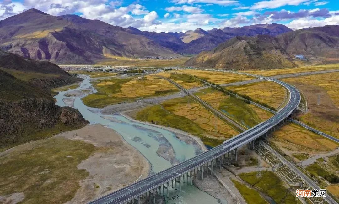 世界上海拔最高的免费高速公路通车 海拔最高的高速公路通车