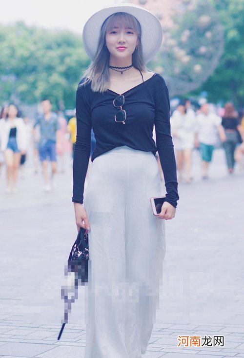 高价钱拉直板如何来做内扣刘海 现代都市女生韩版短头发气体刘海造型