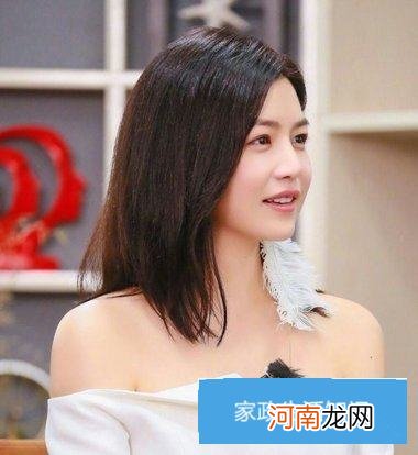 头发厚如何剪锁骨发一定要将头发开展剪碎打薄 头发太厚女生锁骨发头型挑一款整理吧