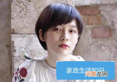 日系萌妹萌妹子梳短头发才娇俏可人 2019日本东京软萌萝莉刘海短发流行趋势手册