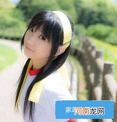 13岁上下小女孩美丽头型 美丽小女孩公主头