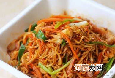 孕期食谱 三丝炒面