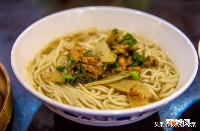 中国最受欢迎的30种面条都是经典的。你一定吃过最后两个