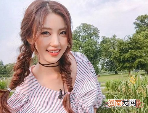 时尚潮流娇俏双编发轻轻松松修颜美美哒 日系中长发编出讨人喜欢装萌范造型设计