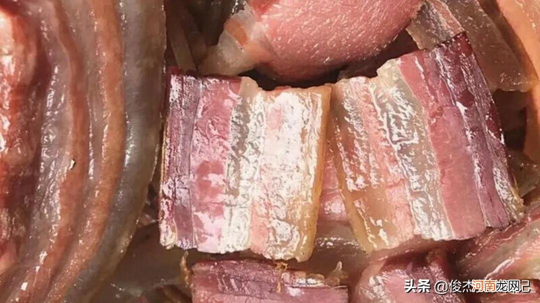 这是腌制培根的正确方法 腌制培根的正确方法