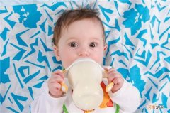 婴儿奶粉的配方几乎相同 为什么相同的奶粉配方不同？