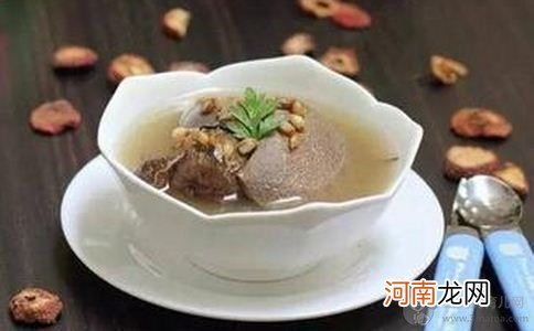 孕期缓解疲劳食谱 麦芽蜜枣瘦肉汤