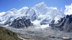 珠穆朗玛峰与地心的距离只能排世界第五远 珠穆朗玛峰离地面距离