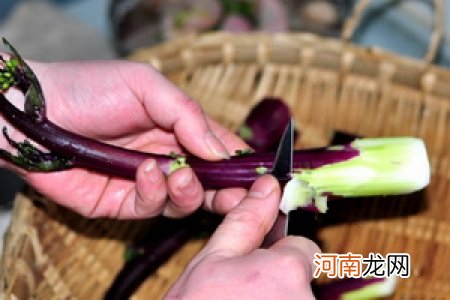 鱼香红油菜苔的做法
