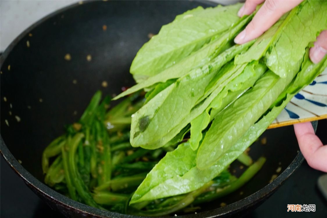 记得多吃油麦 经常吃油麦菜