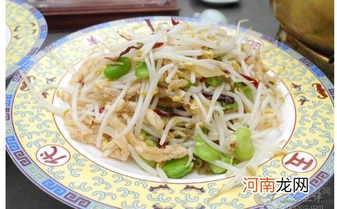 哺乳期补钙食谱 银鱼豆芽